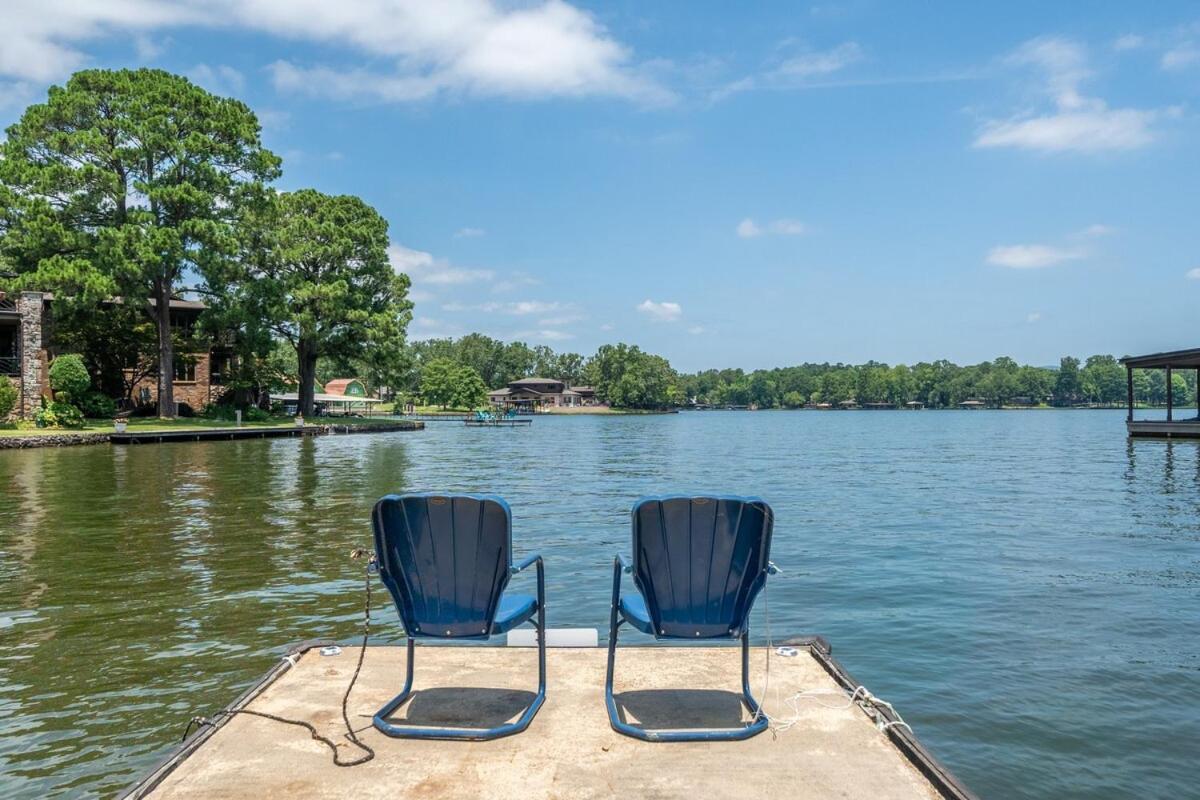 Steps To The Lake, Game Room & More! Sleeps 9 Lake Hamilton Εξωτερικό φωτογραφία