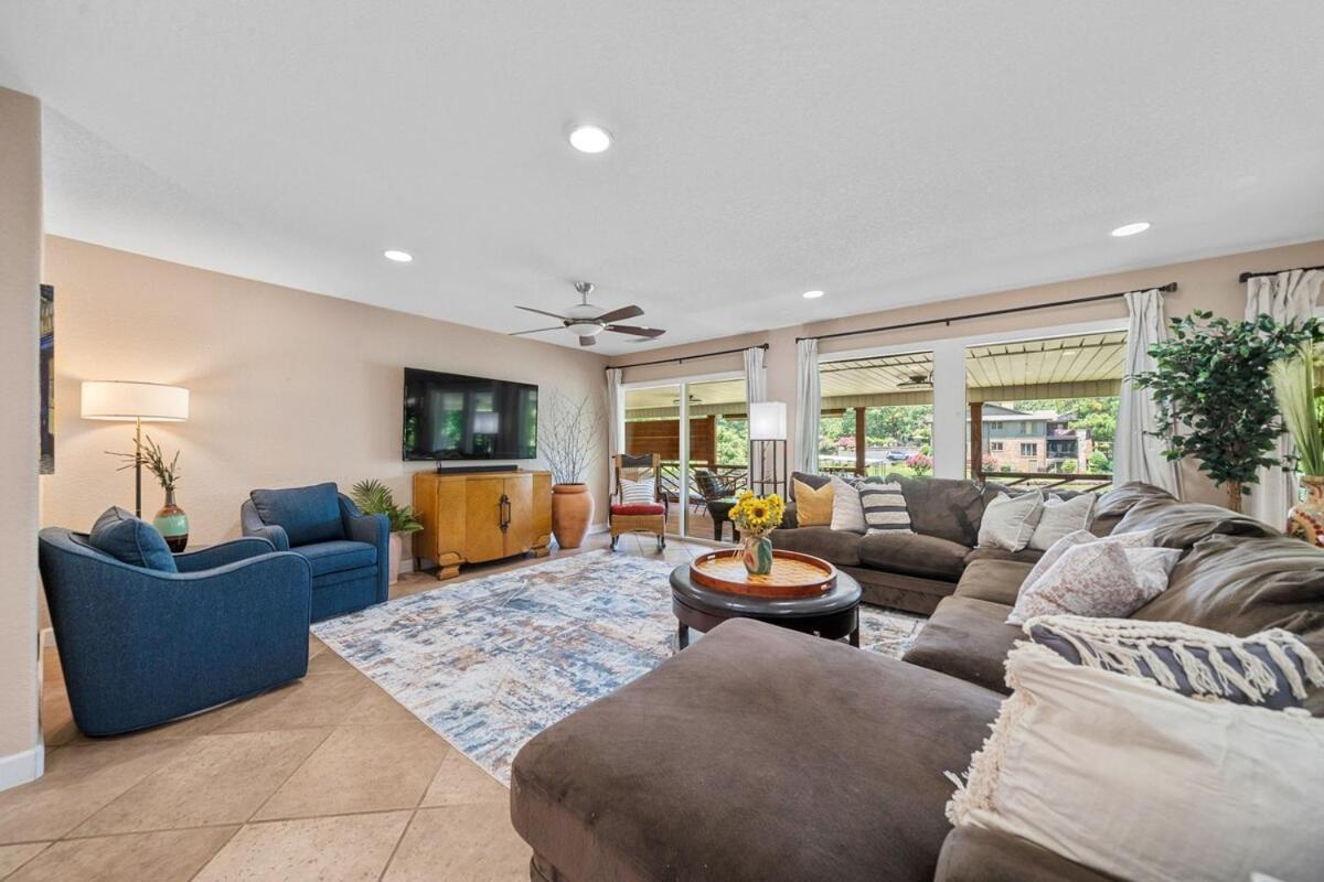 Steps To The Lake, Game Room & More! Sleeps 9 Lake Hamilton Εξωτερικό φωτογραφία